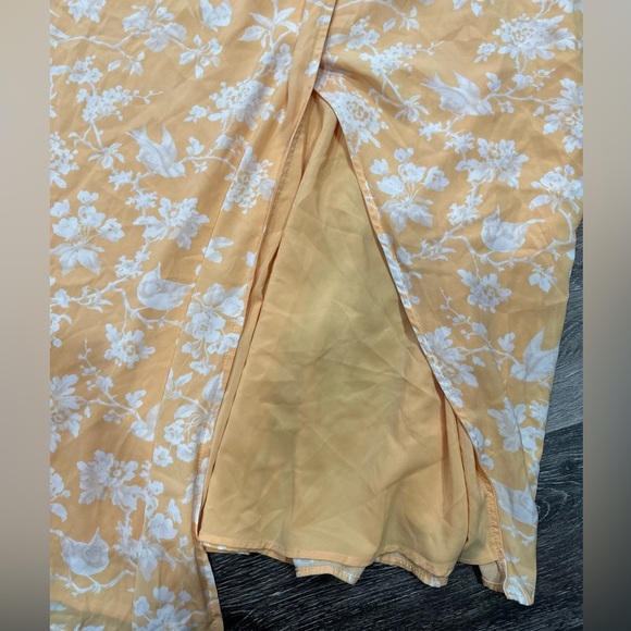 Abercrombie & Fitch Womens Floral Bird Wrap Maxi Skirt Yellow XL - Picture 2 of 8